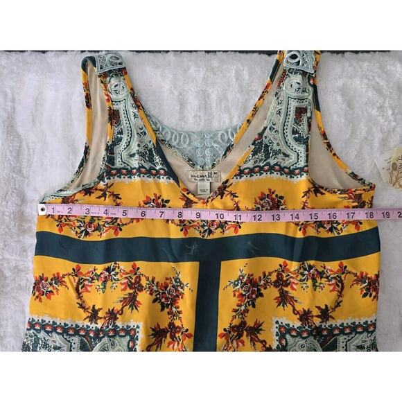 One World Sleeveless Yellow Floral V-Neck Handkerchief Dress Medium Boho - Picture 6 of 10